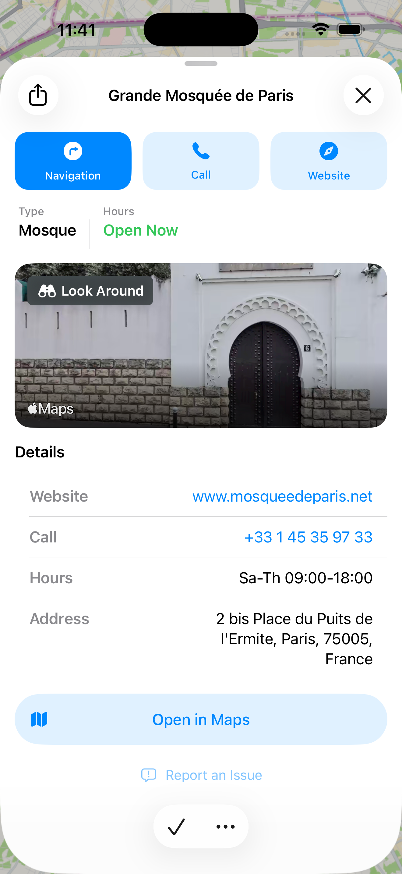 Mosque details screen with Look Around